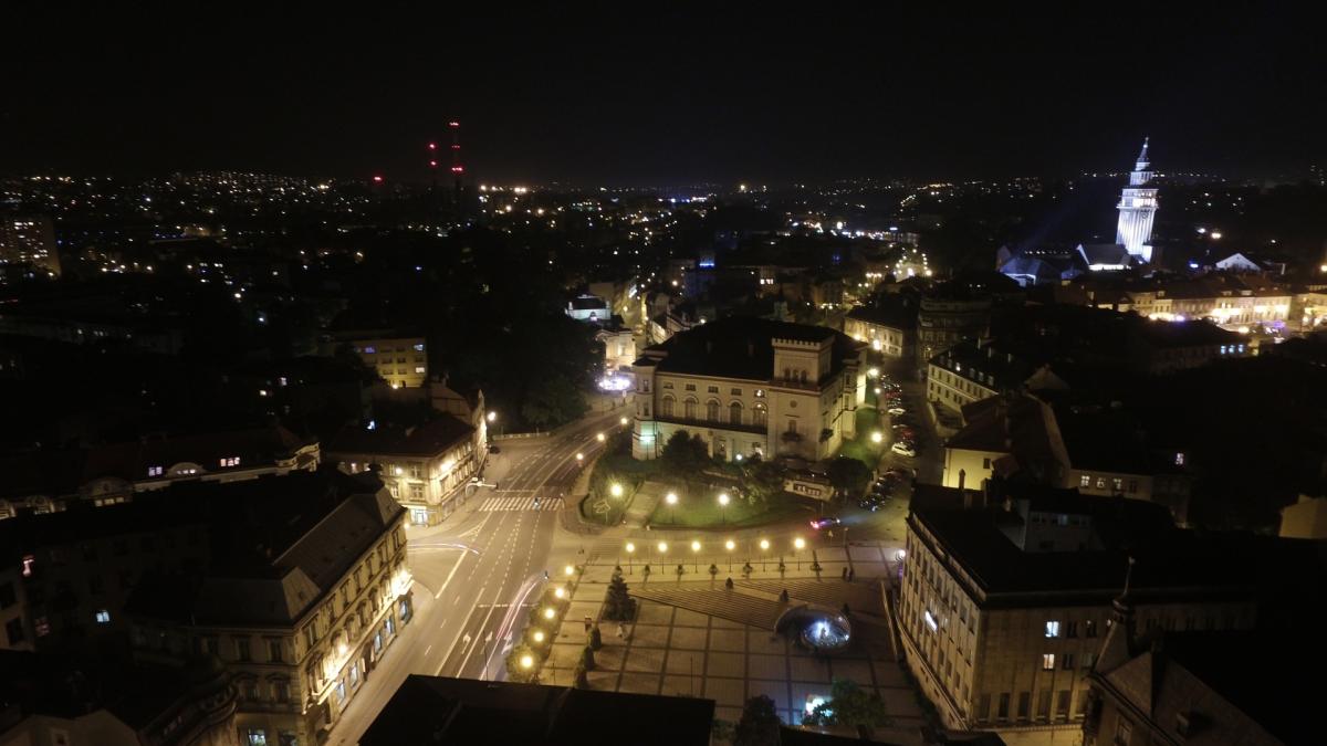 Bielsko Drony Plac Chrobrego Noc